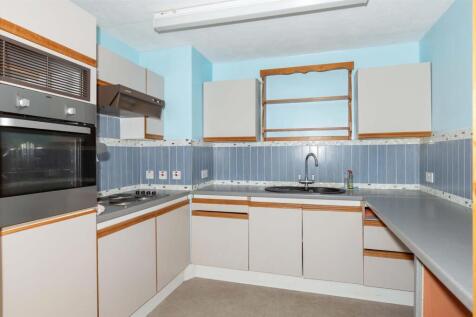 Burleigh Court_3.jpg