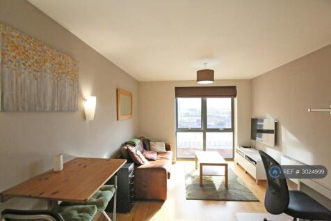 Lounge 1