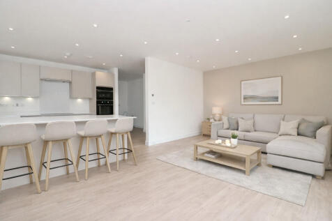 A449AE64-2B70-4F6...