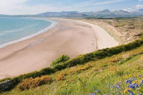 Harlech beach photo 2.JPG