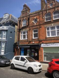 2-bed flat on Cheriton Place, Folkestone, Kent, CT20, £750/mo