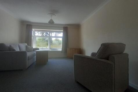 Foxlands Crescent, Wolverhampton, West Midlands, WV4 photo 4