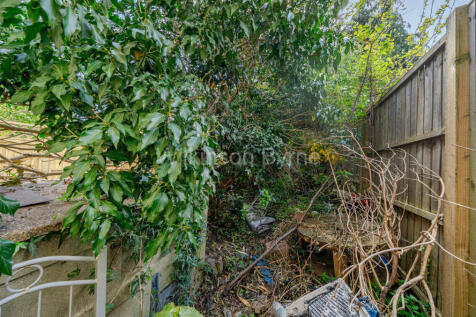 c6b70230-a075-4c9...