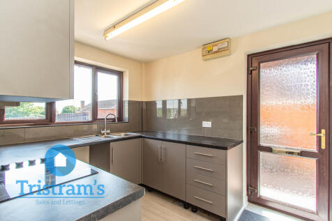 Burleigh Close, Carlton photo 4