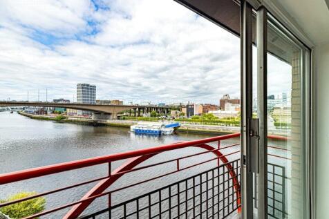Riverview Place, Waterfront photo 3