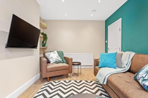 4 Hessle Mount, Hyde Park, Leeds, LS6 1EP photo 3