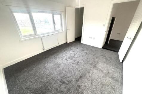 Holbeach Close, Wymering, Portsmouth, PO6 photo 4