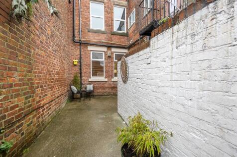 Private Rear Yard