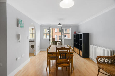 Belvedere Place, Lambeth, London photo 4