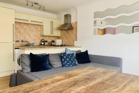 Sea Road, Boscombe Spa photo 3