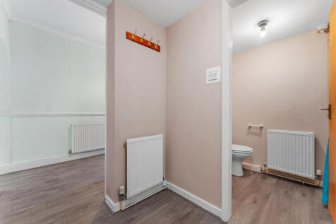 117 Knutsford Road18.jpg