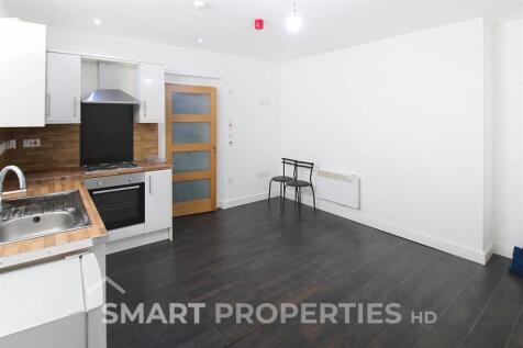 Bedroom &amp; Kitchen