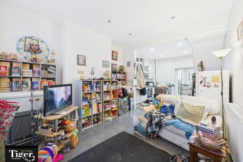 CAM03440G0-PR0474...