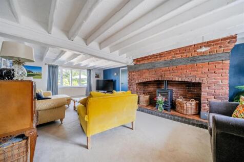 living room.jpg