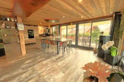 Rare chalet for sale