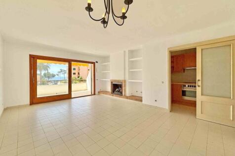 07-camp de mar-Schoene Strandwohnung-kaufen-kamin