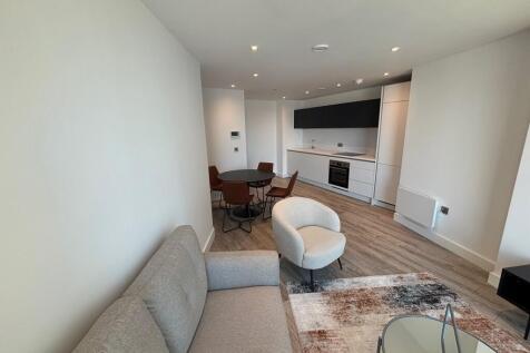 Silvercroft Street, Manchester photo 5