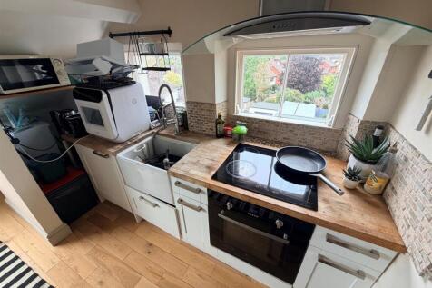 St Stephens Road, Cheltenham, GL51. photo 5