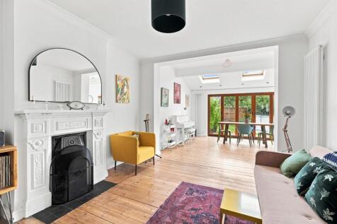 448-EarlhamRoad-017.jpg