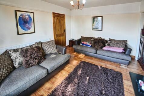 Hallam Crescent East, Leicester photo 4
