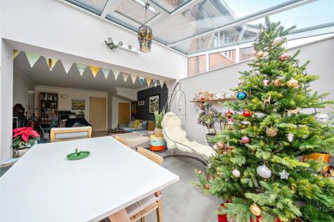 Extended Dining Area