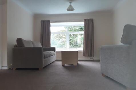 Foxlands Crescent, Penn, Staffordshire photo 3