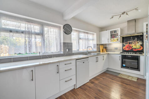 1372223-6-68fba42...