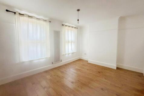 Morley Road, London, E15 photo 4