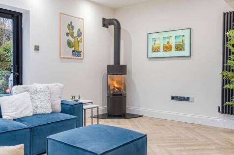 Open Plan Kitchen/Dining/Family Room