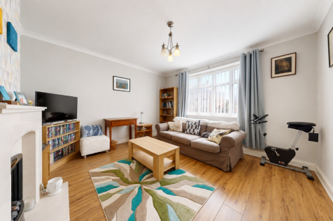 South Shields, NE34 - property photo