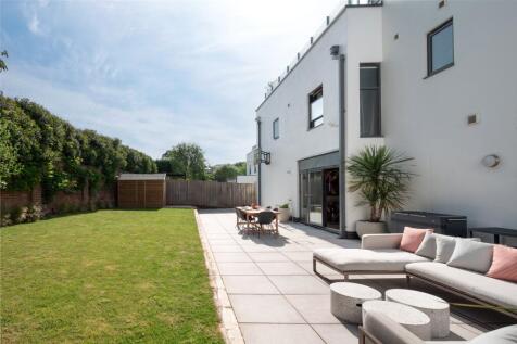 Garden and Terrace