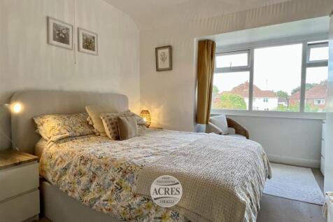 image00023 (Large).jpg