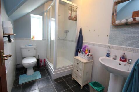 Self Contained Annexe - Shower Room / WC