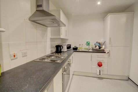 Common Room / Kitchen