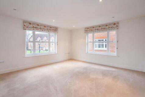 St Agnes Place, Chichester, PO19 photo 4