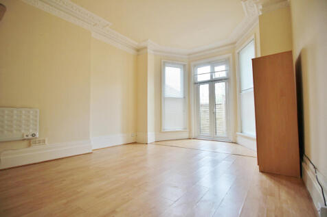 Lounge / Bedroom