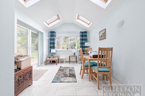 Kitchen/Dining