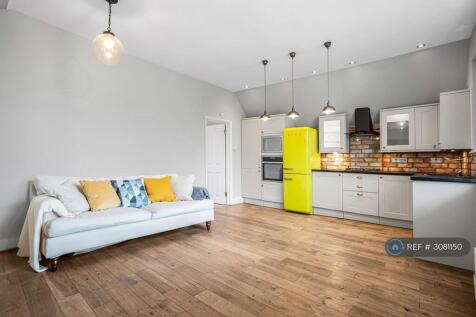 Ambleside Avenue, London, SW16 photo 5