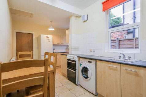 5-bed terraced on 207, Hubert Road, Selly Oak, Birmingham, B29 6ES, £607/mo