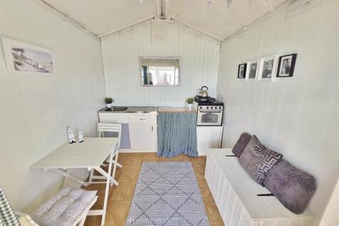 beachhut.jpg