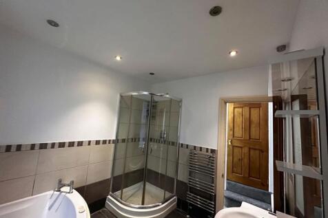 Roseneath Street, Leeds, LS12 photo 5