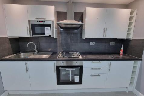 Stephany Court, Harpenden Road, Lambeth, London photo 3