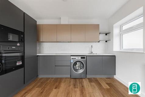 andrew_purnell-22_montague_road__1_.jpg