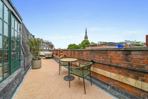 MD-BC-141-143ShoreditchHighStreet-10.JPG