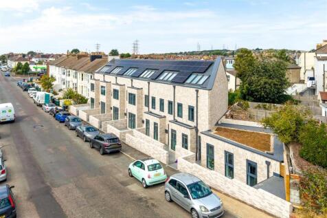 7 Shelldale Road-1.jpg
