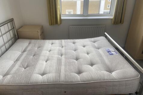 Collingwood Court, Brighton Marina Village photo 4