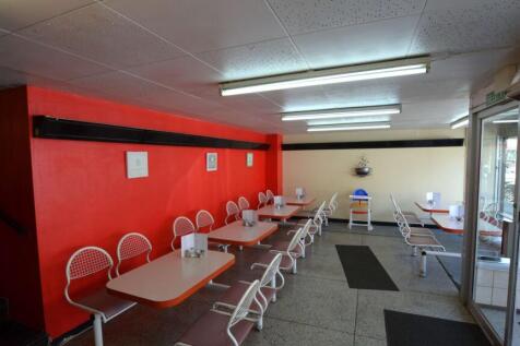 45-West-Main-Street-Whitburn-Retail-02