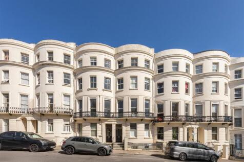 Flat 3, 66 Lansdowne Place-1.jpg