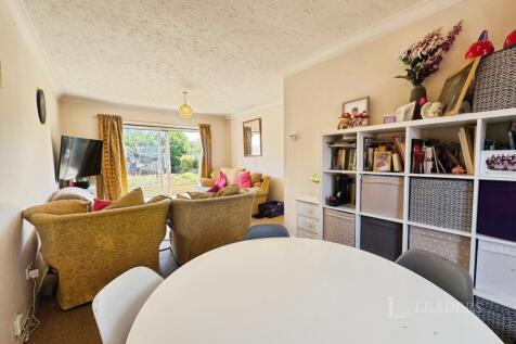 Harvey Close, Hethersett, Norwich, NR9 photo 4