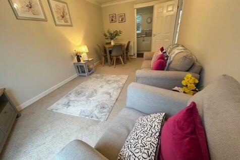 Faulkners Way Felixstowe  photo 3